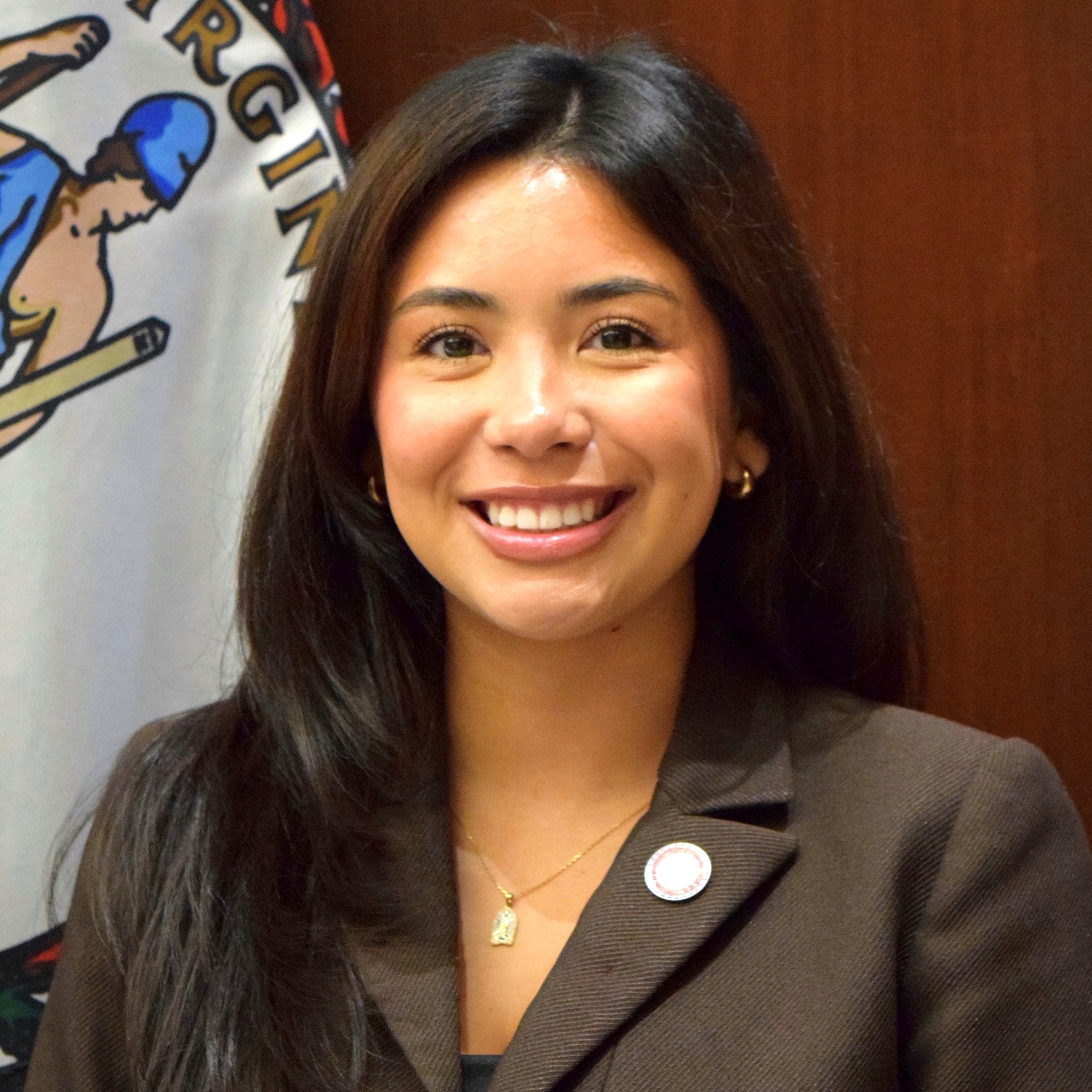 Trợ lý đặc biệt, Mindy Diaz
